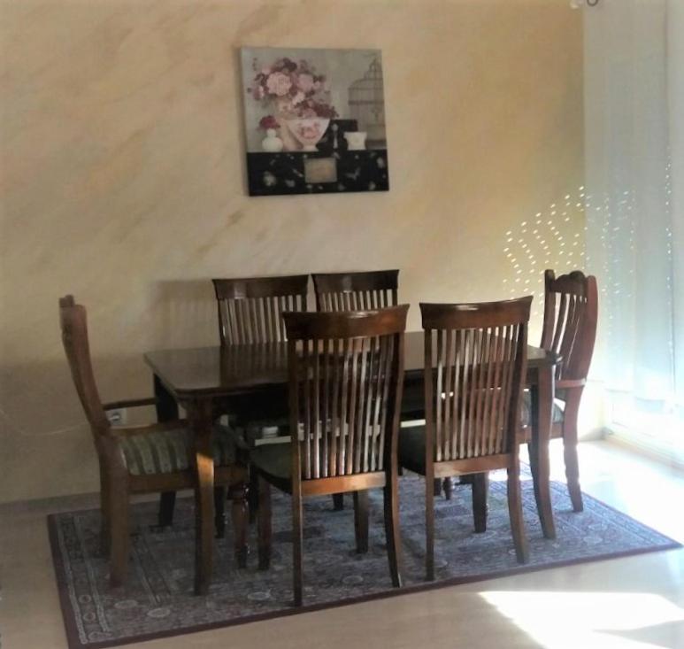 City Apartment 포드고리차 외부 사진