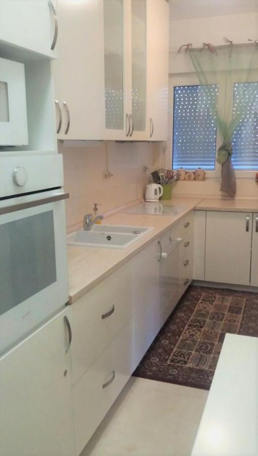 City Apartment 포드고리차 외부 사진