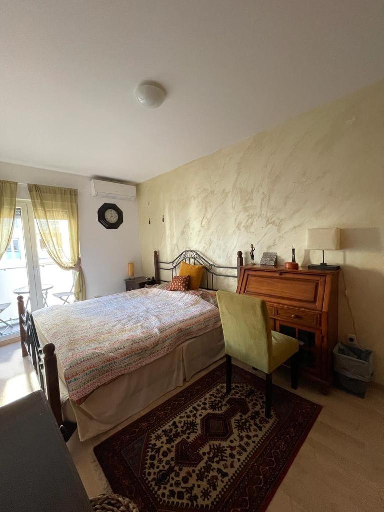 City Apartment 포드고리차 외부 사진